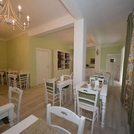 La Scogliera 3* בורדיגרה